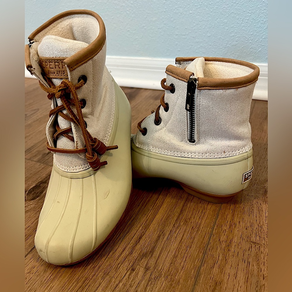 Sperry Duck Boot | Size 6.5